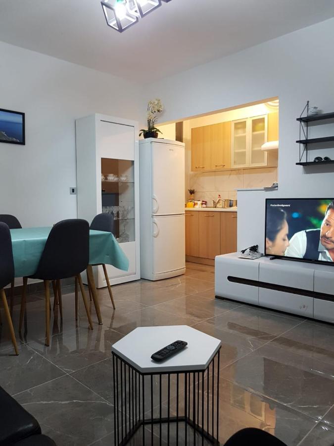 Apartman Viskovic Koromačno Екстериор снимка